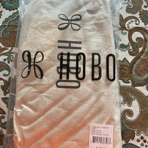 HOBO Cole Quilted Leather Clutch - Picture 5 of 6